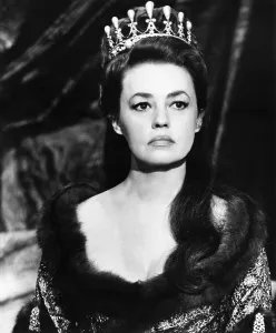Images Dated 11th May 2015: GREAT CATHERINE, Jeanne Moreau, 1968