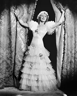 Movpor8 Prints: THE GREAT VICTOR HERBERT, Mary Martin, 1939