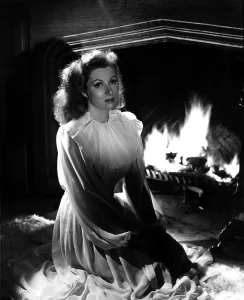 Greer Prints: Greer Garson, 1943