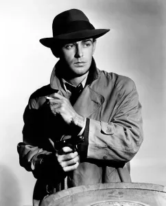 Trenchcoat Prints: THIS GUN FOR HIRE, Alan Ladd, 1942