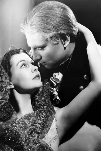 Seduction Prints: THAT HAMILTON WOMAN, from left: Vivien Leigh