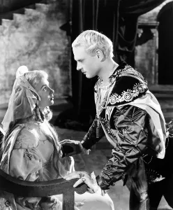 Period Decor Prints: HAMLET, Jean Simmons, Laurence Olivier, 1948