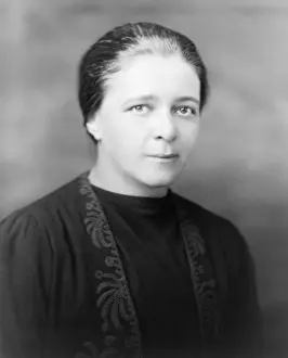 Social Movements Prints: Hannah Stone, was a physician and associate of Margaret Sanger