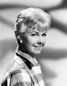 Pearl Earring Prints: IT HAPPENED TO JANE, Doris Day, 1959