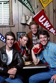 Restaurant Prints: HAPPY DAYS, from left, Henry Winkler