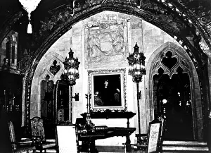 Location Prints: Hearst Castle, San Simeon, California CSU Archives/ courtesy Everett Collection