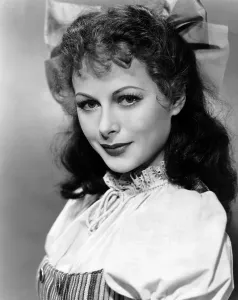 2gv Proj Prints: Hedy Lamarr, ca. 1944