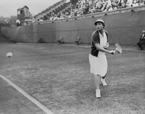 Tennis Prints: Helen Wills playing tennis at Forest Hills, N.Y. 1933. (BSLOC_2013_9_24)