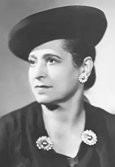 Make Up Prints: Helena Rubenstein in the 1930s. Photo by Harcourt