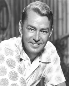 Images Dated 12th November 2013: HELL ON FRISCO BAY, Alan Ladd, 1955