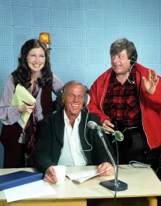 Stevenson Prints: HELLO LARRY, Joanna Gleason, McLean Stevenson, George Memmoli, 1979-80