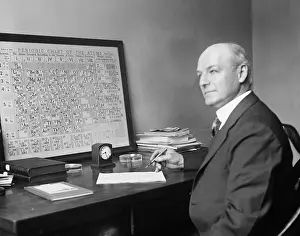 Atomic Prints: Henry D. Hubbard, the designer of the Chart of the Atoms