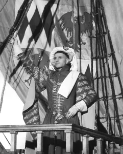 Shipboard Prints: HENRY V, Laurence Olivier, 1944