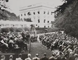 Large Group Prints: Herbert Hoover speaking to organizations at the White House Welfare Conference