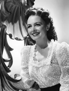 Images Dated 9th February 2009: SEE HERE, PRIVATE HARGROVE, Donna Reed, 1944