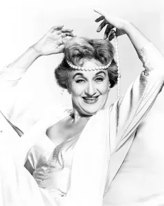 Pearls Prints: Hermione Gingold, 1958