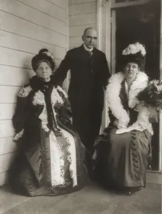 Stock Market Prints: Hetty Green 1835-1916 with her daughter Sylvia and new son-in-law Matthew Astor Wilks a descendent of John Jacob Astor