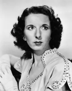 Images Dated 25th June 2013: HIGHER AND HIGHER, Mary Wickes, 1943
