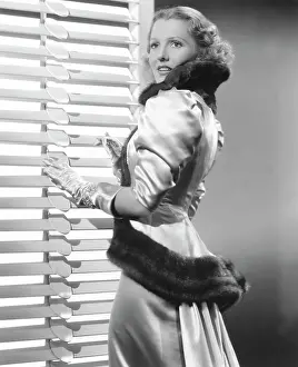 Images Dated 28th May 2019: HISTORY IS MADE AT NIGHT, Jean Arthur, 1937