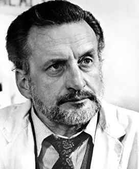Jsx 59 Prints: THE HOSPITAL, George C. Scott, 1971