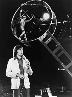 Jenner Prints: Host Bruce Jenner describes death defying act