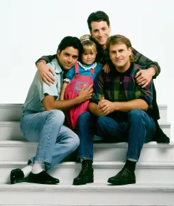 Mary Kate Prints: FULL HOUSE, from left: John Stamos