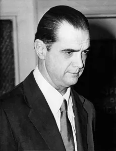 Aviator Prints: Howard Hughes, 1952. Courtesy: CSU Archives/Everett Collection