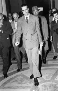 Producer Prints: Howard Hughes arrives for a Senate hearing