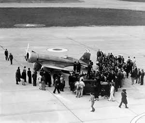 Crowd Prints: Howard Hughes lands at Floyd Bennett Airport in New York