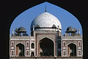 Stateliness Prints: Humayun's Tomb, by Mughal craftsmen