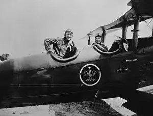 Flyers Prints: Humorist Will Rogers takes a backseat to Gen