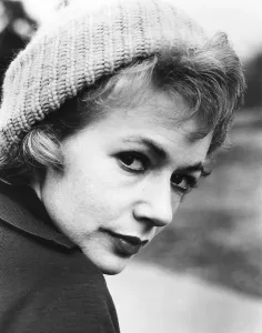 Eyeliner Prints: THE HUSTLER, Piper Laurie, 1961