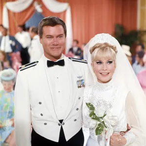 Hagman Prints: I DREAM OF JEANNIE, from left: Larry Hagman, Barbara Eden, 1965-1970