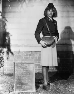 Drag Prints: I WAS A MALE WAR BRIDE, Cary Grant