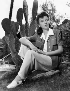 Sitting Prints: IDA LUPINO, portrait used in Photoplay May 1941