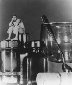 Bottle Prints: THE INCRIDIBLE SHRINKING MAN, Grant Williams, 1957