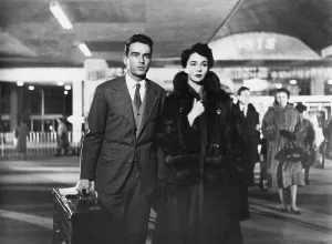 Images Dated 6th February 2014: INDISCRETION OF AN AMERICAN WIFE