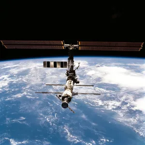 Nasa Prints: International Space Station in 2001