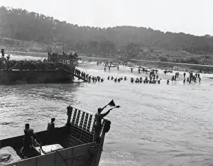 Allies Prints: Invasion beach in southern France on D-Day