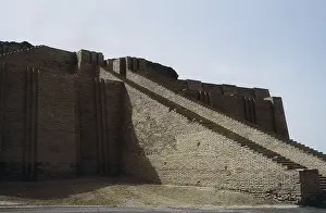 Iraqis Prints: IRAQ. Ur. Great Ziggurat of Ur (21st c)