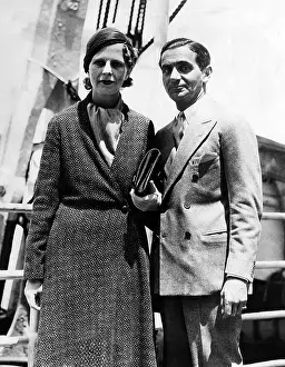 History Prints: Irving Berlin and his wife Ellin Mackay aboard the SS Pan America from Bermuda to New York