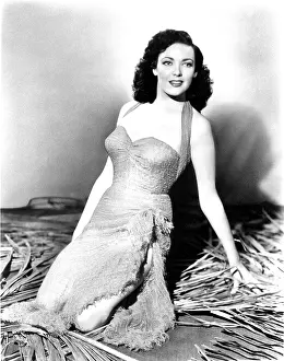 Movpor8 Prints: ISLAND OF DESIRE, (aka SATURDAY ISLAND), Linda Darnell, 1952