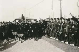 Mussolini Prints: Italy. Benito Mussolini reviewing the troops. AISA/Everett Collection**US SALES ONLY**