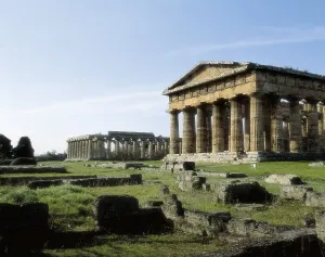 ITALY. CAMPANIA. SALERNO. Paestum. Ruins of the Greek colony. On the right, the baslica (c. 530 BC). AISA/Everett Collection**US SALES ONLY**