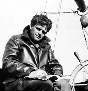 Trending: Jack London, circa 1900. Courtesy: CSU Archives / Everett Collection
