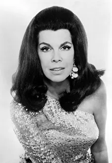 Author Prints: Jacqueline Susann. Courtesy: CSU Archives / Everett Collection