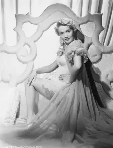 Bare Legs Prints: Jane Powell, 1950s