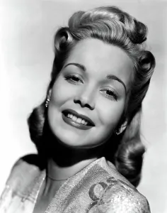Hairdo Prints: JANE WYMAN, c. early 1940s