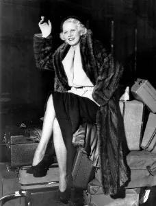 Harlow Prints: Jean Harlow, at Grand Central Terminal, New York, on a cross-country publicity tour, 1931