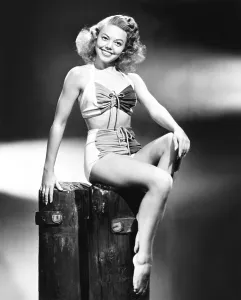 Bathing Suit Prints: Jean Porter, 1945